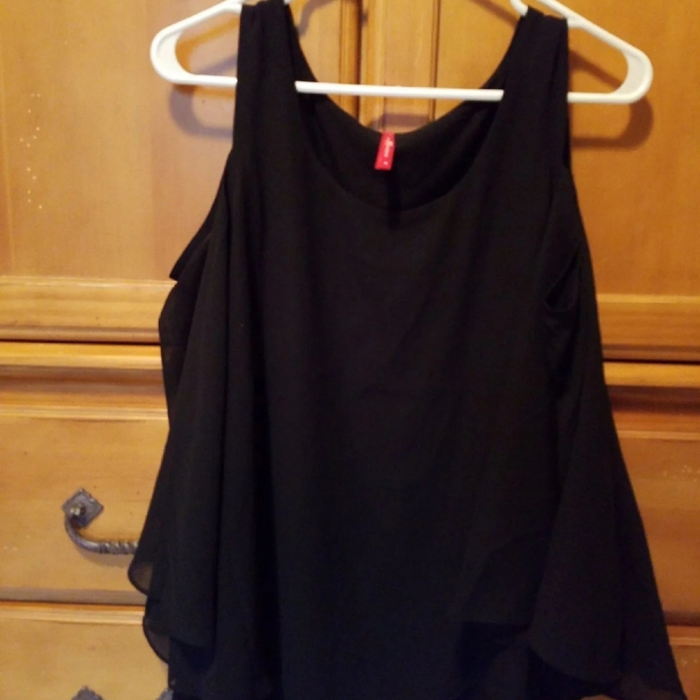 New Ruby Ribbon Cold Shoulder Blouse - image 2